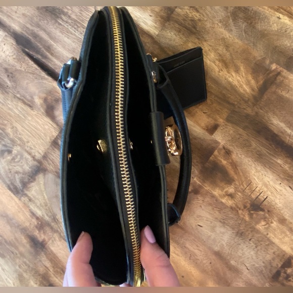 Sold on different site-do not buy:) - Picture 8 of 10